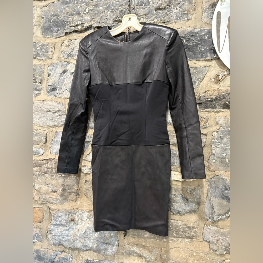 TWENTY CLUNY LAMB LEATHER BLACK DRESS SZ 4
